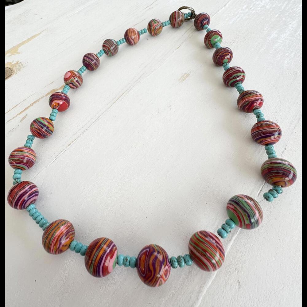 Vibrant Vintage Handmade Beaded Necklace with Multicolored Stripes